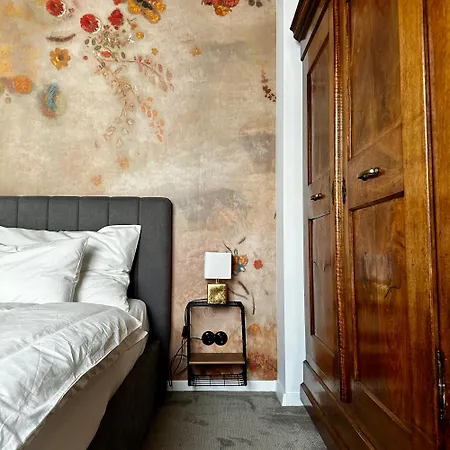 Charming Historic Hideaway Near Center Bratislava