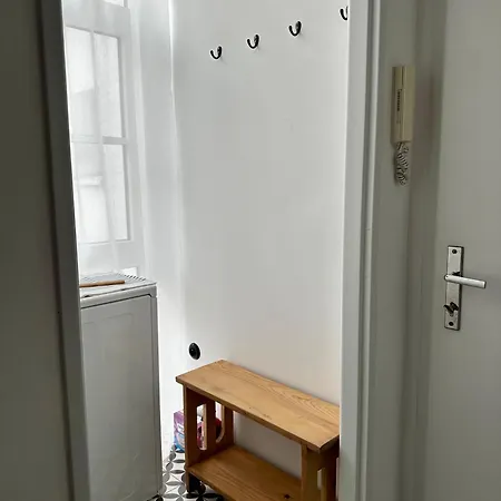 Charming Historic Hideaway Near Center Pressburg