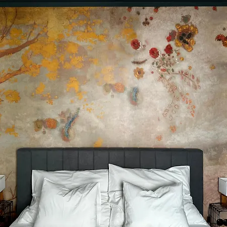 Charming Historic Hideaway Near Center * Pressburg